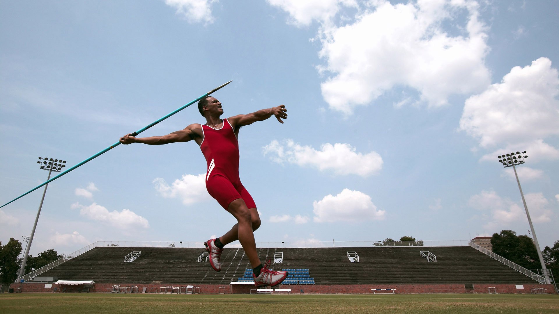 中国男篮通过实战提升阵地战经验，中国男篮战术